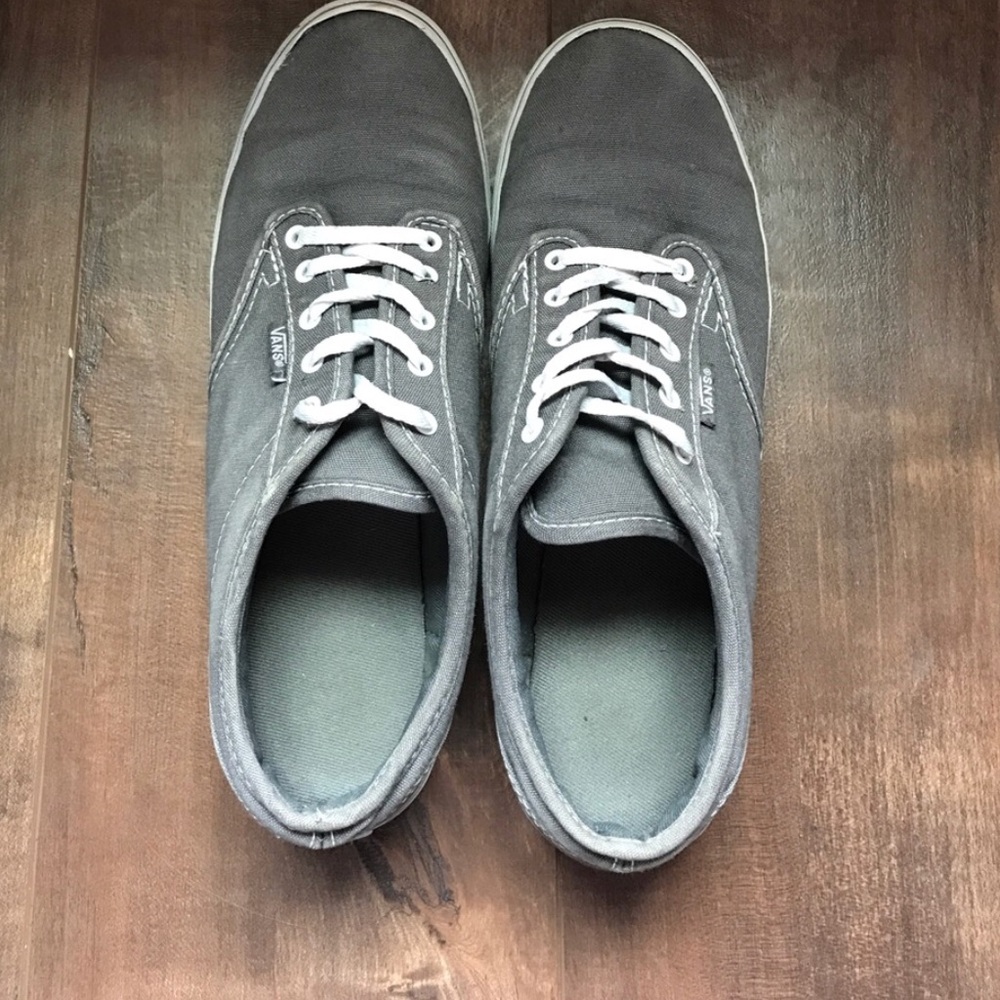 Authentic Lo Pro Vans! - Picture 4 of 4